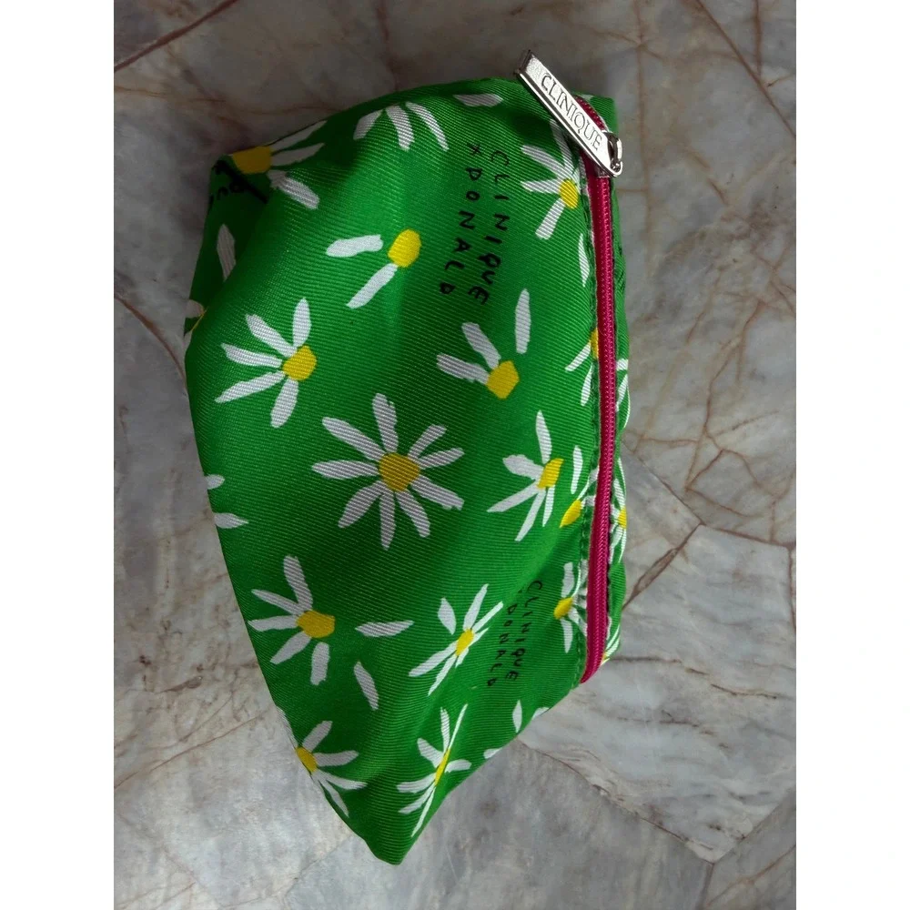 Clinique x Donald Robertson Green Daisy Floral Makeup Cosmetic Bag Pink Zipper